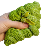 PISTACHIO CROISSANT SQUISHY