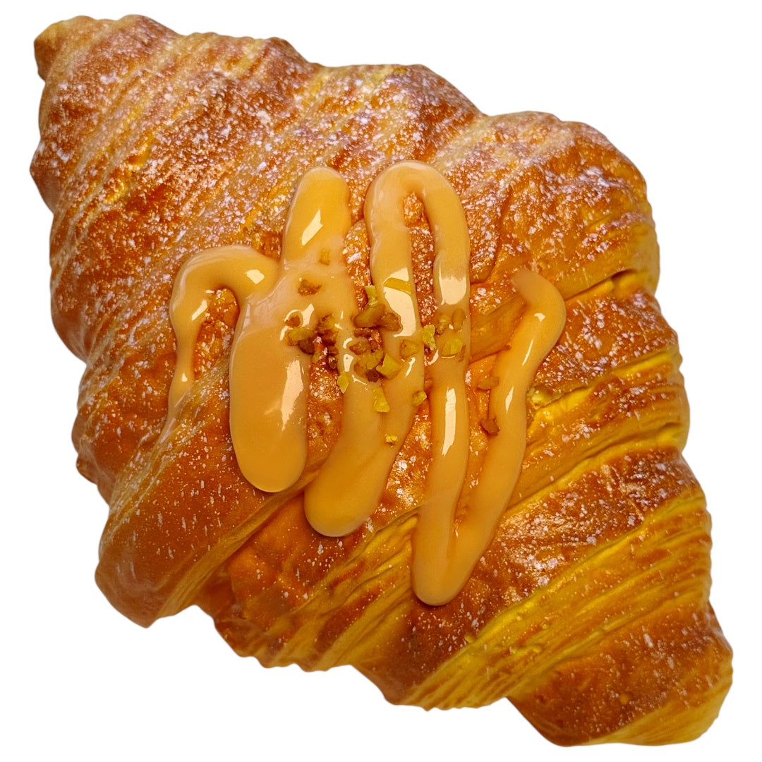 CARAMEL CROISSANT SQUISHY