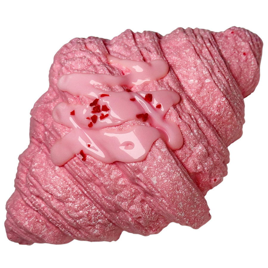 STRAWBERRY CROISSANT SQUISHY