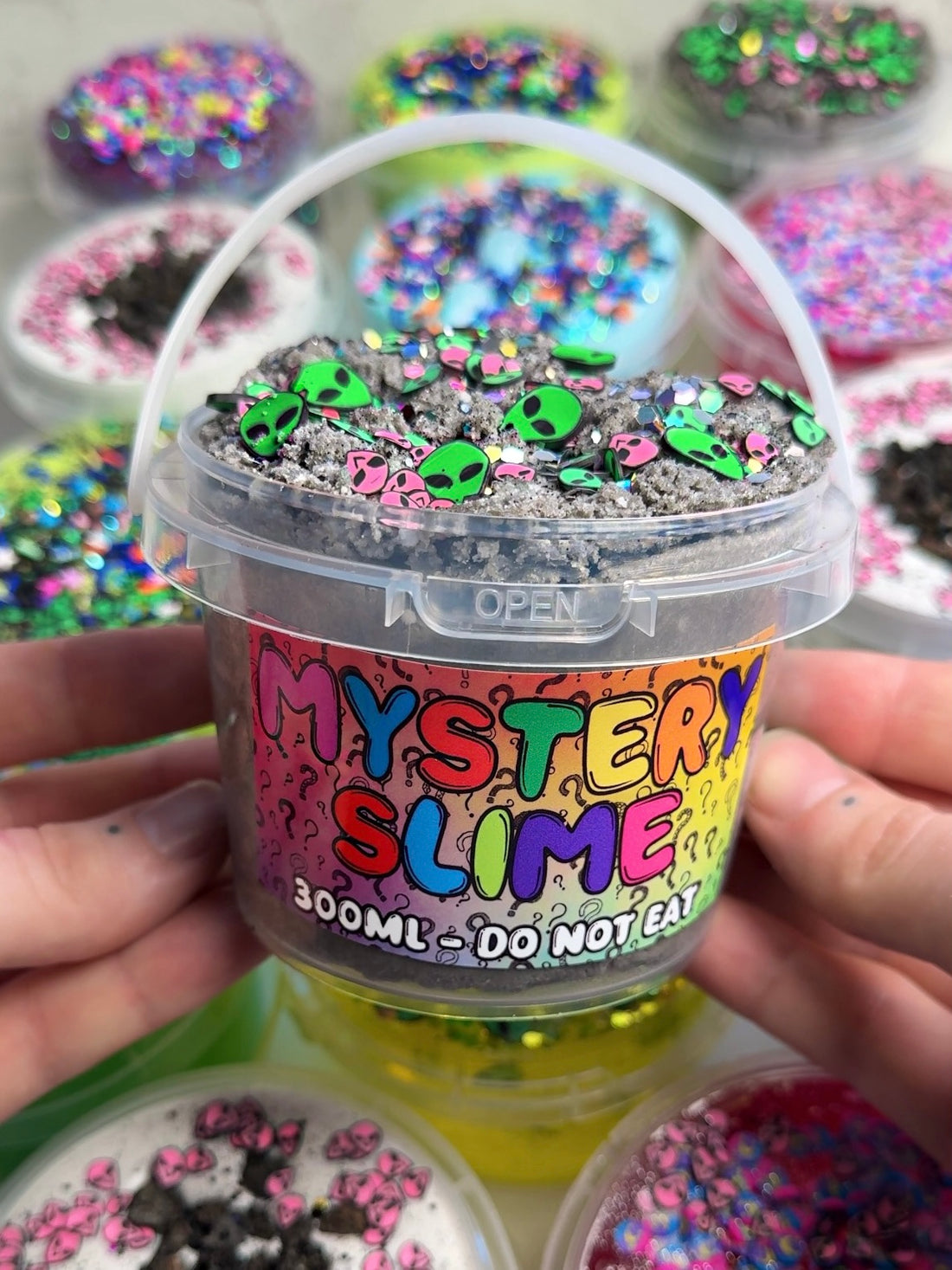 MYSTERY SLIME BUCKET